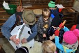 2015-10-21_21_Sauerkraut_machen_mit Schulklasse_RM